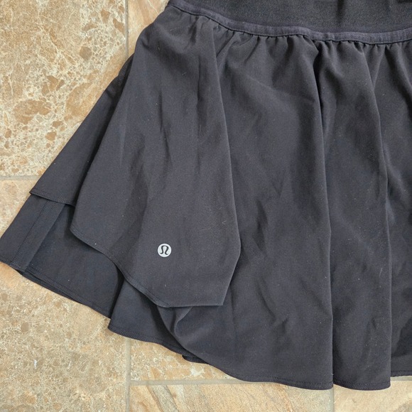 Lululemon Black Skirt Shorts Tennis Golf Athletic Athleisure Size 4 - Picture 7 of 7